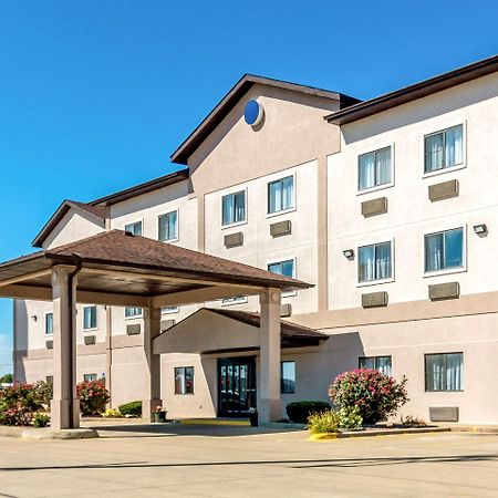 Quality Inn & Suites Salem Near I-57 Bagian luar foto